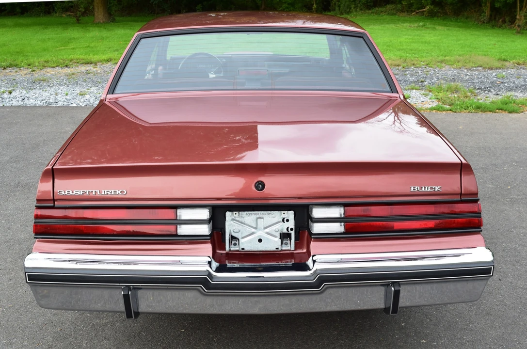 1987 Buick Regal - Image 19 of 31
