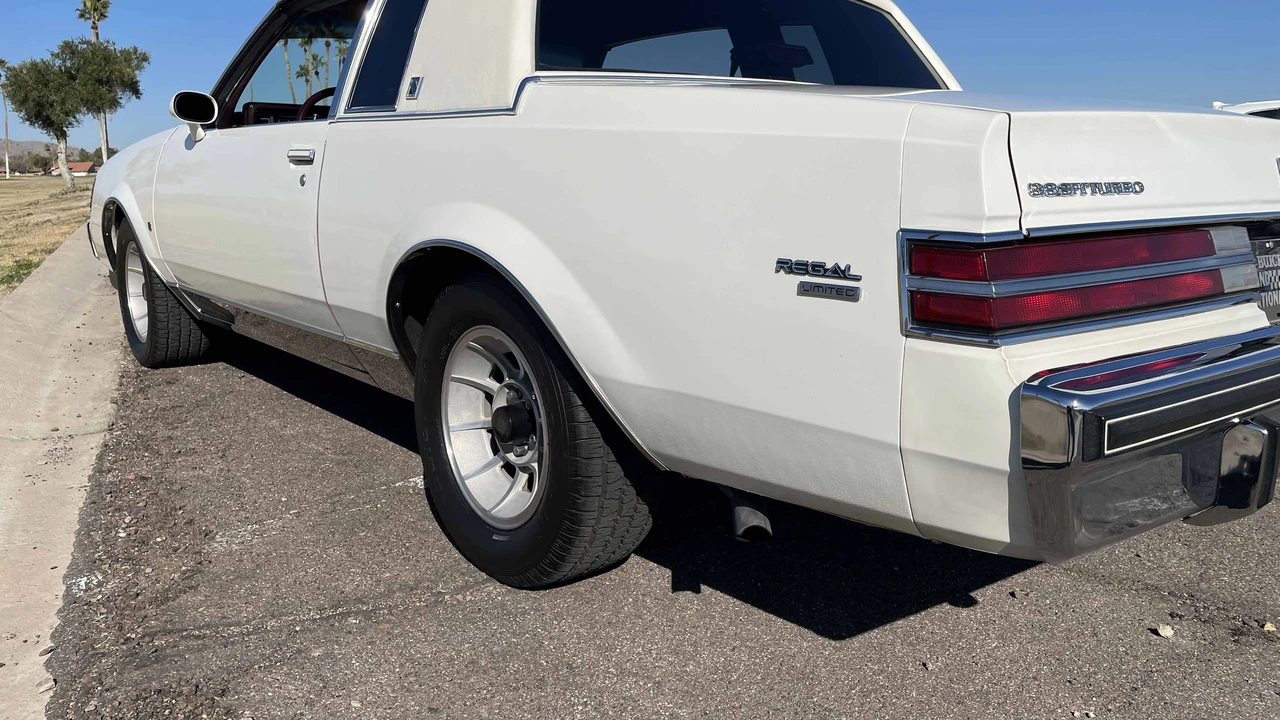 1987 Buick Regal - Image 20 of 31