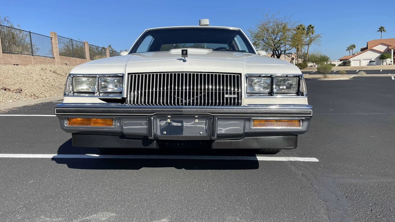 1987 Buick Regal - Image 24 of 31