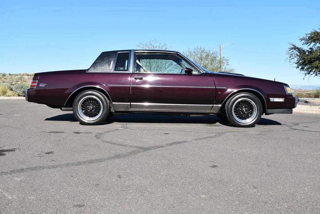 1987 Buick Regal - Image 10 of 31