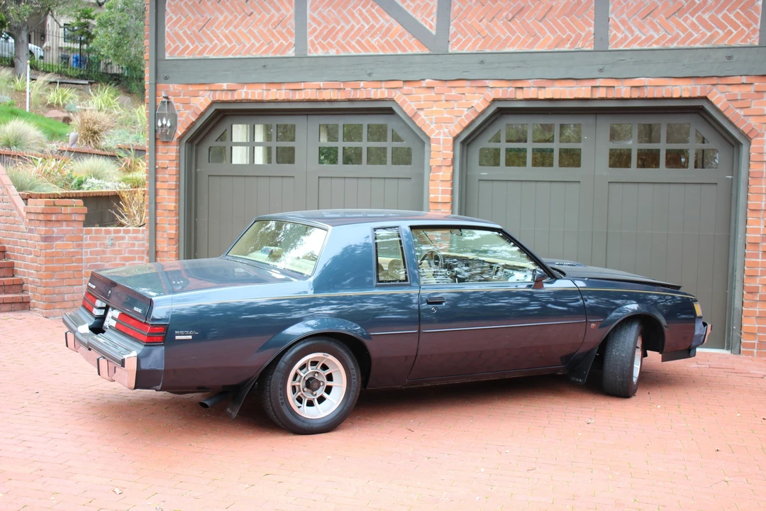1987 Buick Regal - Image 26 of 31