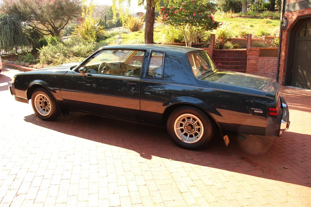 1987 Buick Regal - Image 10 of 31