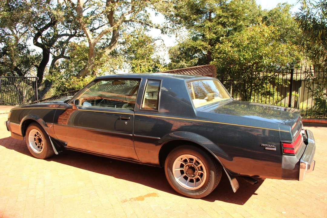 1987 Buick Regal - Image 14 of 31