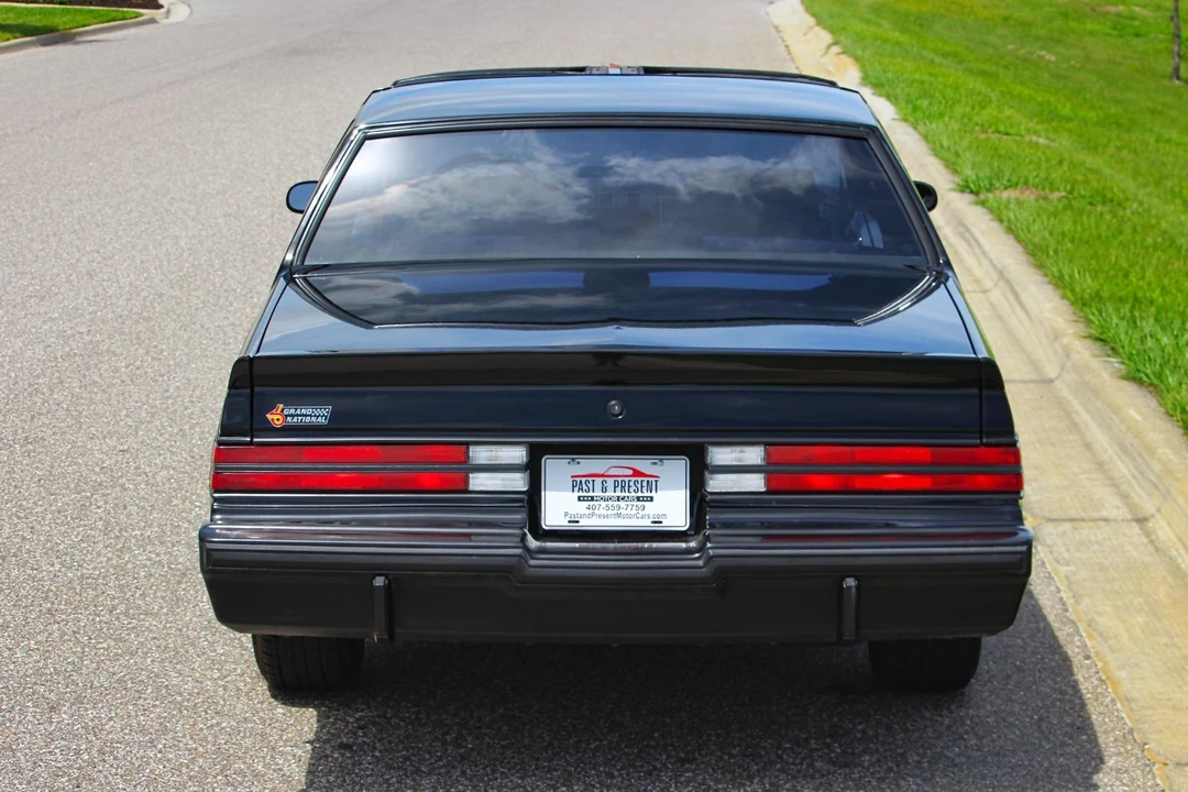 1987 Buick Regal - Image 21 of 31
