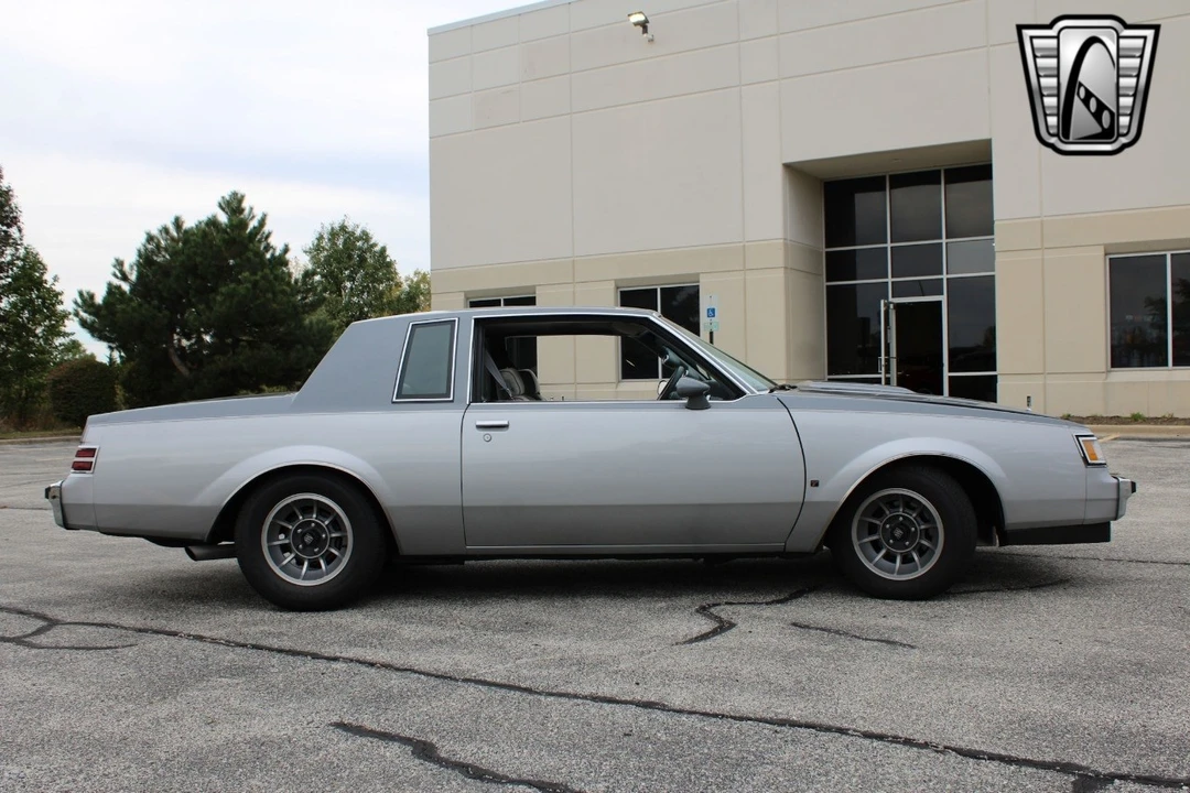 1987 Buick Regal - Image 11 of 12