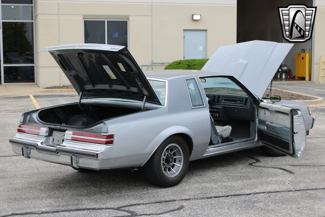 1987 Buick Regal - Image 18 of 21