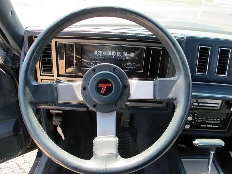 1987 Buick Regal - Image 9 of 16