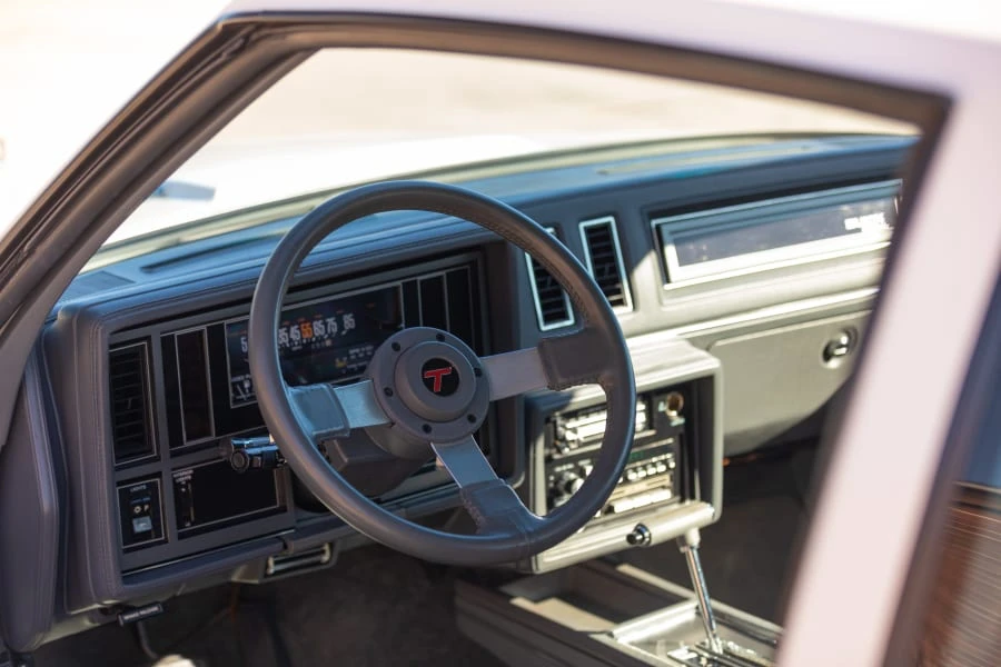1987 Buick Regal - Image 25 of 31