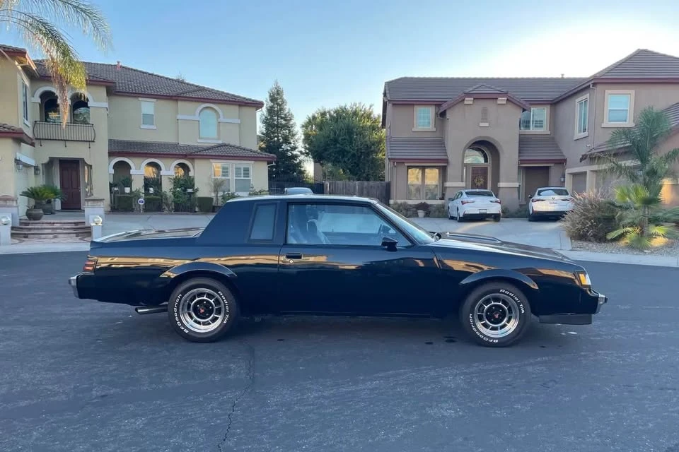 1987 Buick Grand National - Image 2 of 5