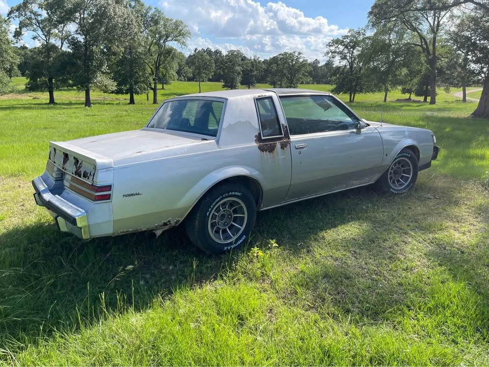 1987 Buick Regal - Image 10 of 16