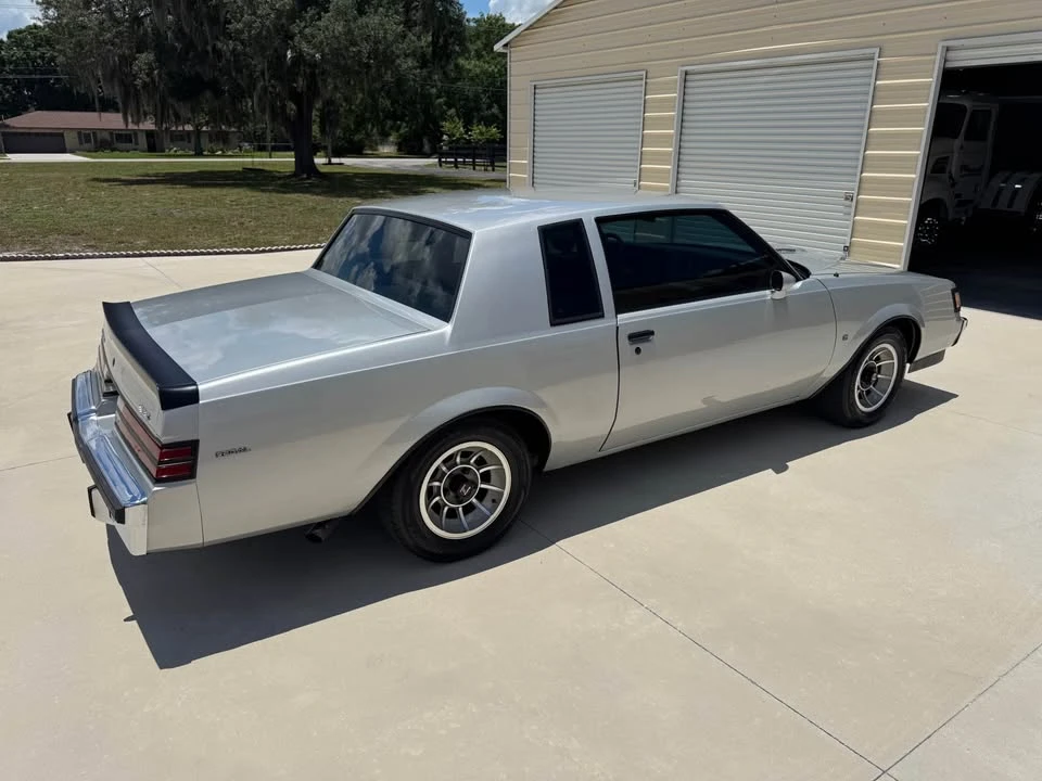 1987 Buick Regal - Image 16 of 19