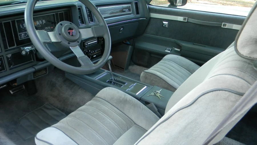 1987 Buick Regal - Image 15 of 19