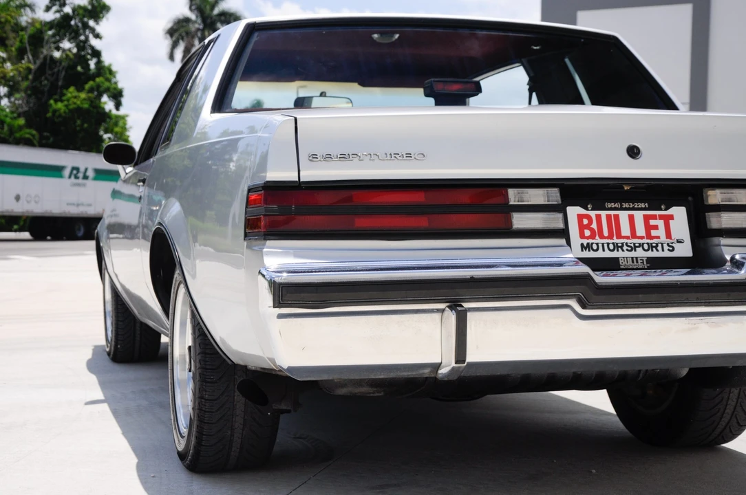 1987 Buick Regal - Image 25 of 31