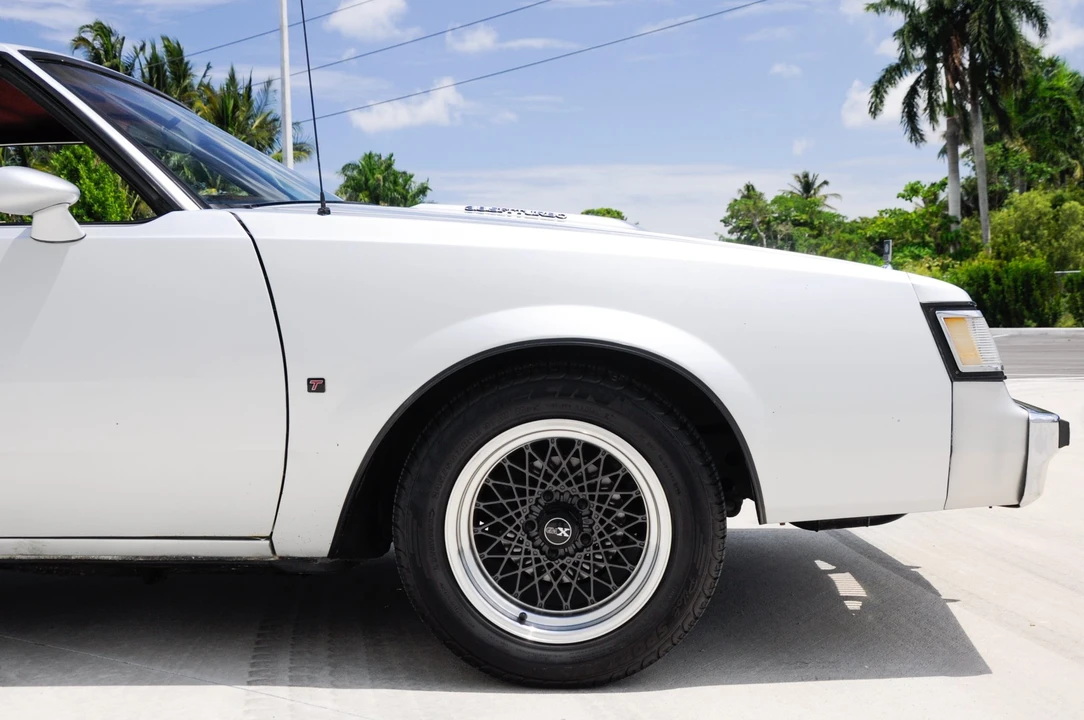 1987 Buick Regal - Image 15 of 31