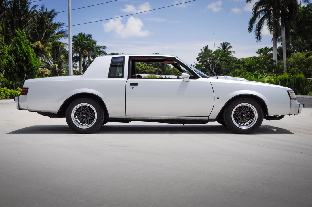 1987 Buick Regal - Image 9 of 31