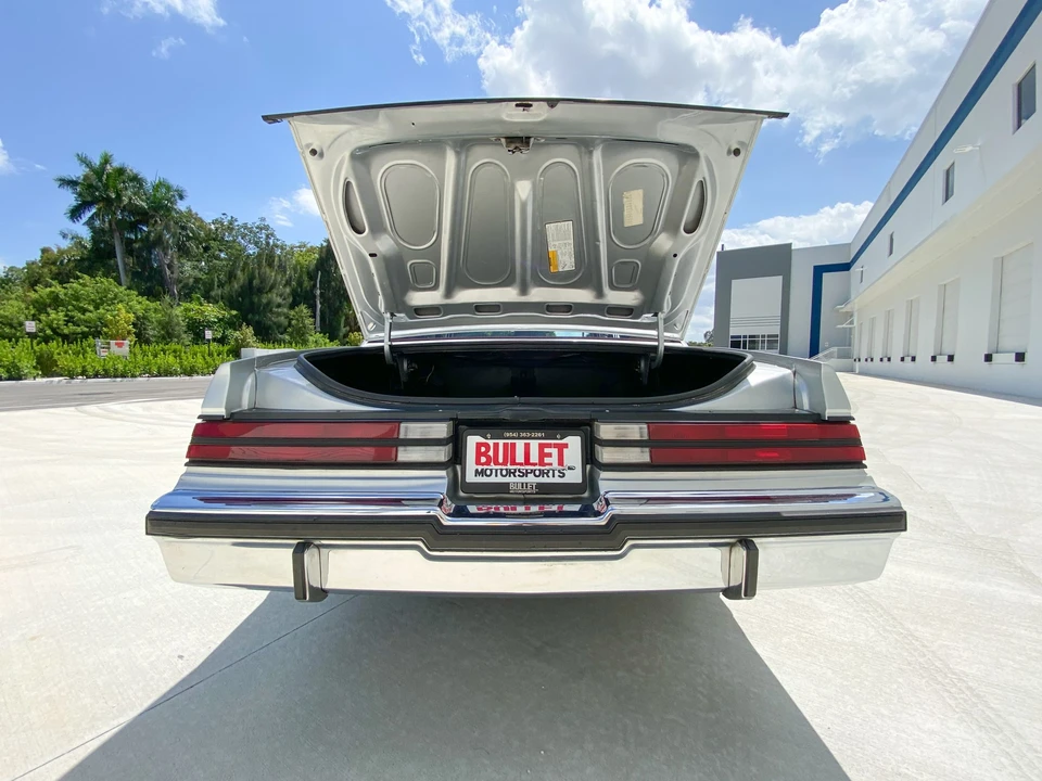 1987 Buick Regal - Image 28 of 31