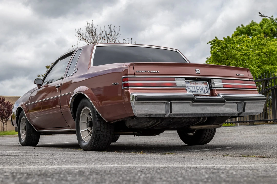 1987 Buick Regal - Image 10 of 31