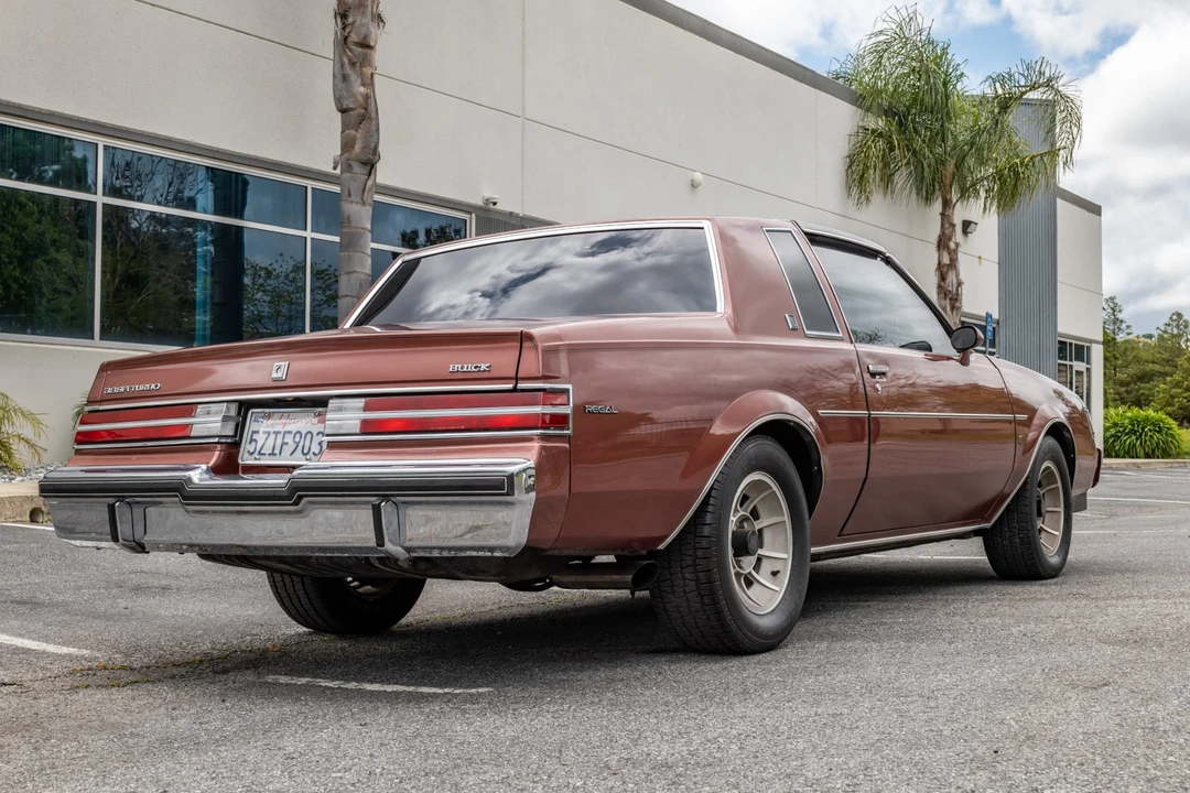 1987 Buick Regal - Image 7 of 31