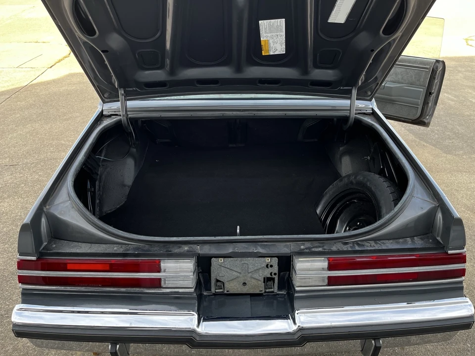 1987 Buick Regal - Image 19 of 21