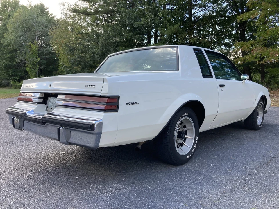 1987 Buick Regal - Image 20 of 31