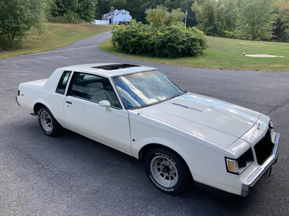1987 Buick Regal - Image 13 of 31