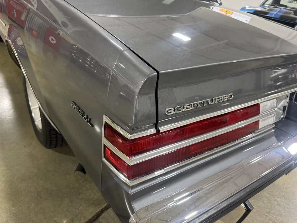 1987 Buick Regal - Image 28 of 31