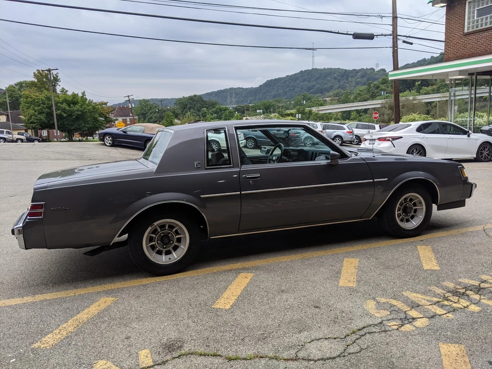 1987 Buick Regal - Image 31 of 31