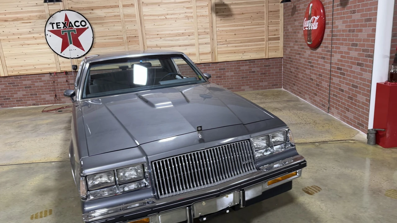 1987 Buick Regal - Image 13 of 31