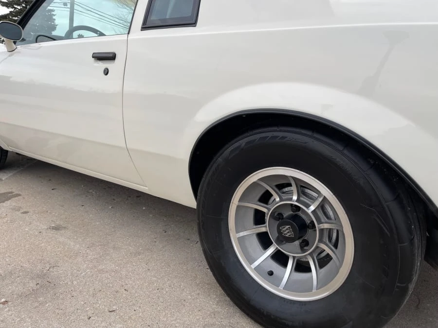 1987 Buick Regal - Image 11 of 22