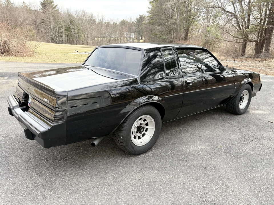 1987 Buick Regal - Image 27 of 31
