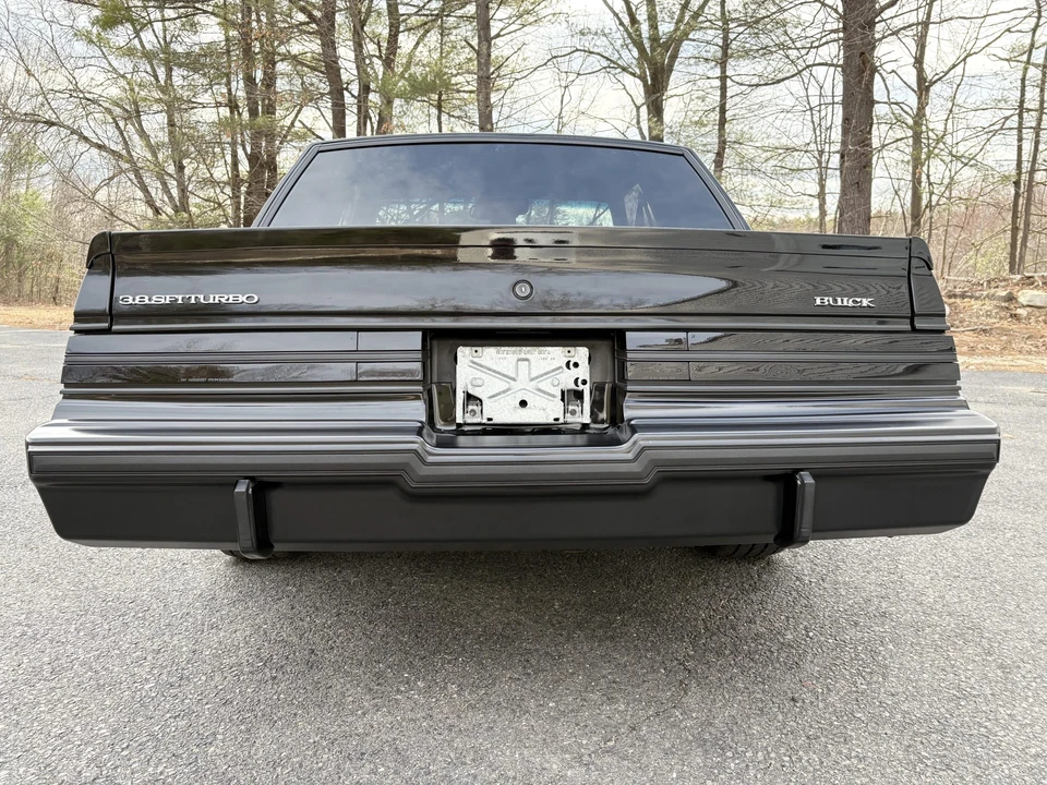 1987 Buick Regal - Image 24 of 31