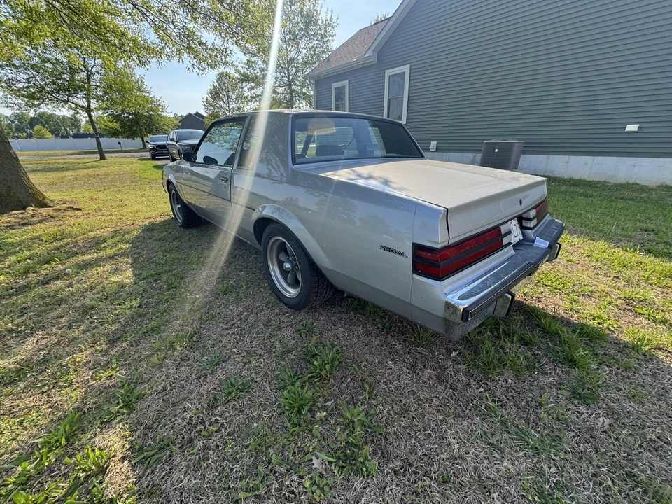 1987 Buick Regal - Image 12 of 31
