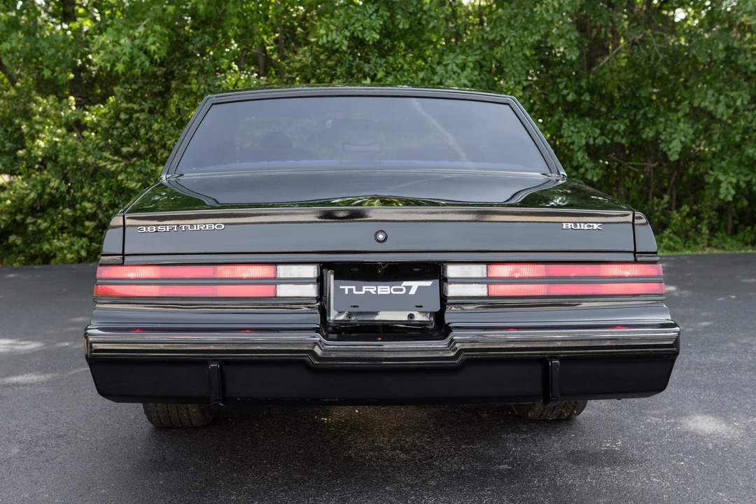 1987 Buick Regal - Image 24 of 31