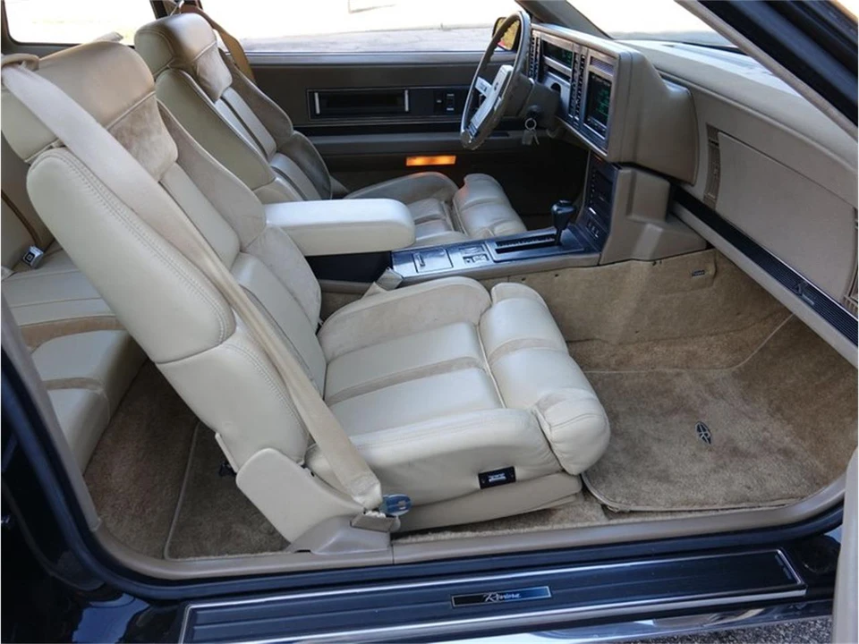1987 Buick Riviera 4th-7th Gen - Image 25 of 31