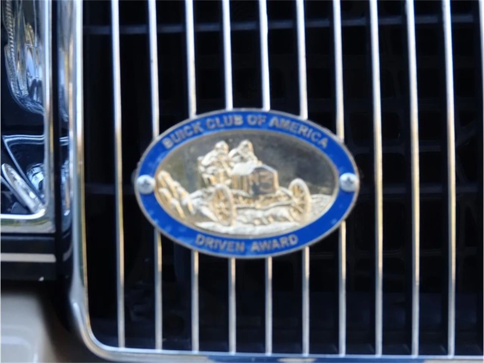 1987 Buick Riviera 4th-7th Gen - Image 17 of 31