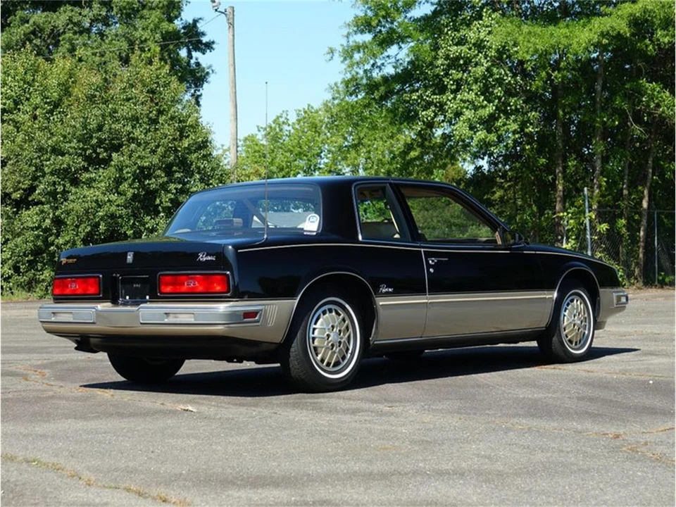 1987 Buick Riviera 4th-7th Gen - Image 6 of 31