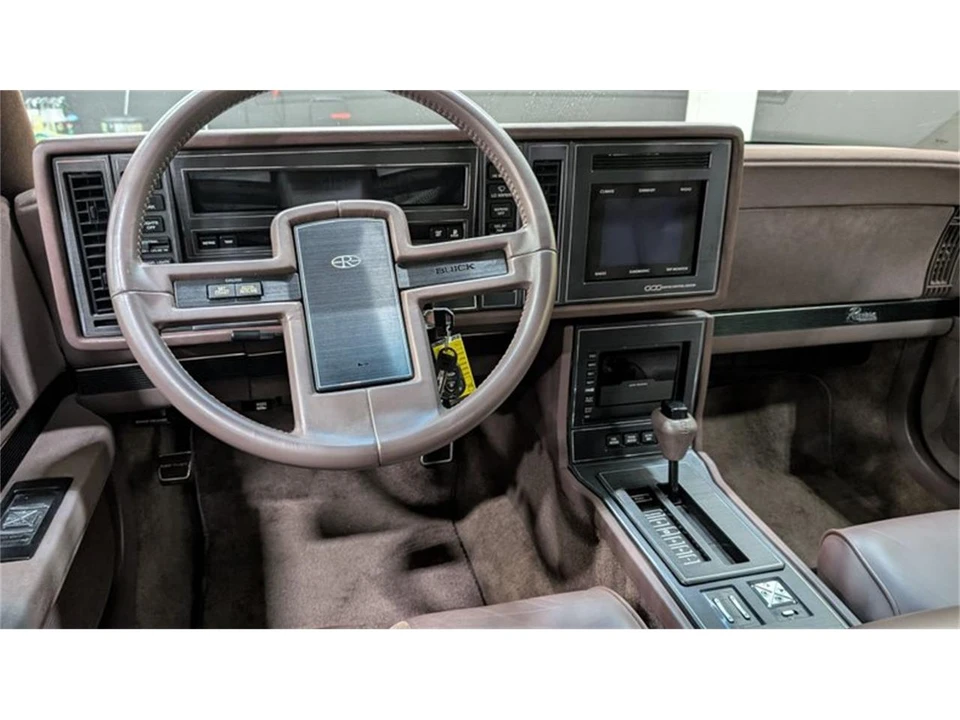 1987 Buick Riviera 4th-7th Gen - Image 8 of 9