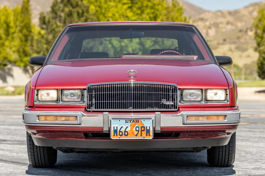 1987 Buick Riviera 4th-7th Gen - Image 6 of 31