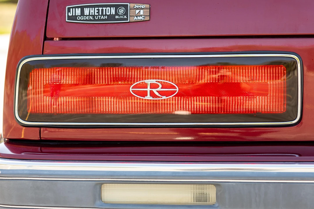 1987 Buick Riviera 4th-7th Gen - Image 22 of 31