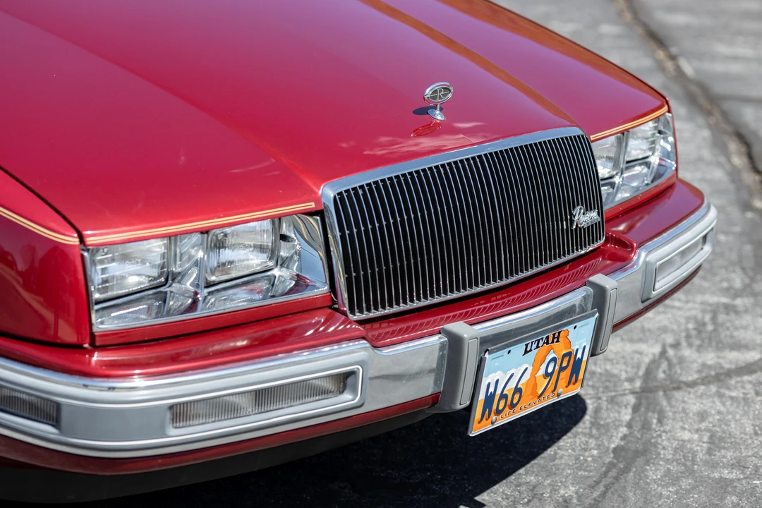 1987 Buick Riviera 4th-7th Gen - Image 14 of 31