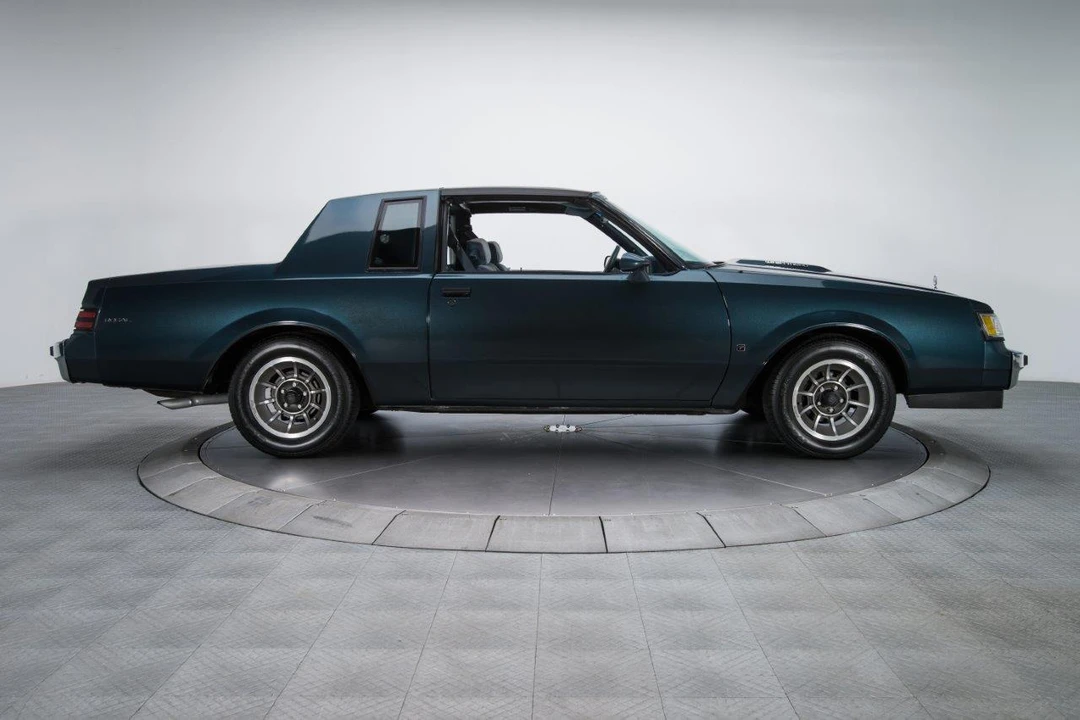 1987 Buick Regal - Image 11 of 31