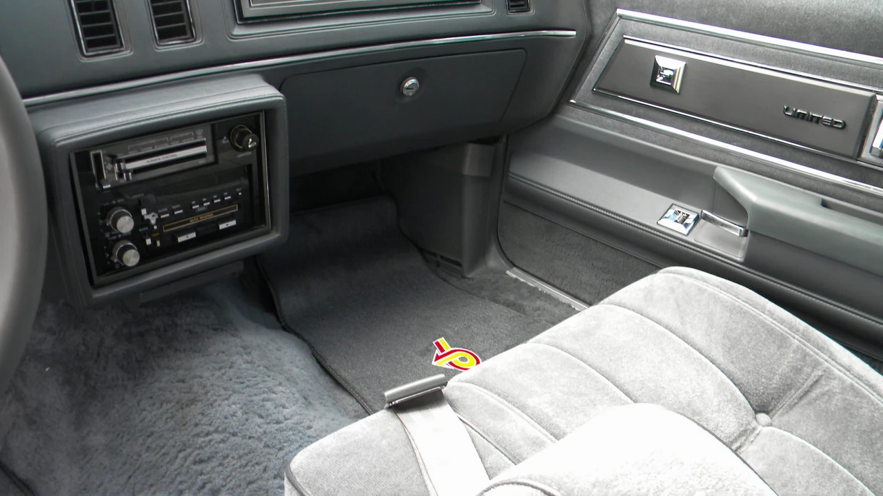 1987 Buick Regal - Image 7 of 18