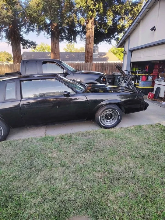 1987 Buick Grand National - Image 2 of 11