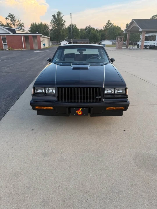 1987 Buick Grand National - Image 2 of 18