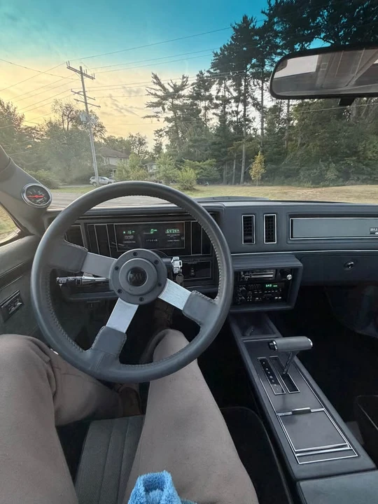 1987 Buick Grand National - Image 10 of 18