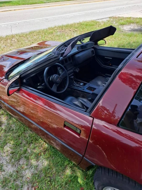 1987 Chevrolet Corvette C4 - Image 6 of 8