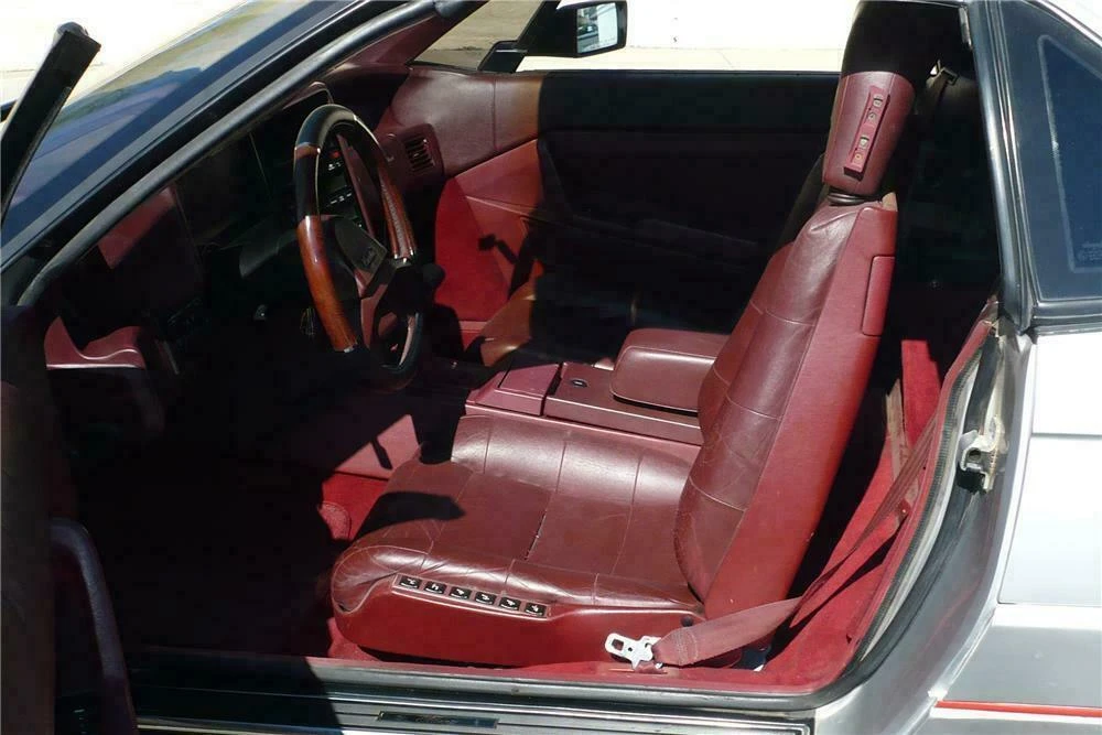 1987 Cadillac Allante - Image 4 of 5