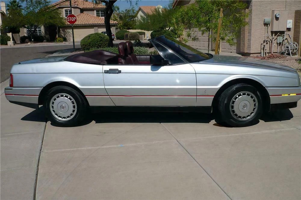 1987 Cadillac Allante - Image 5 of 5