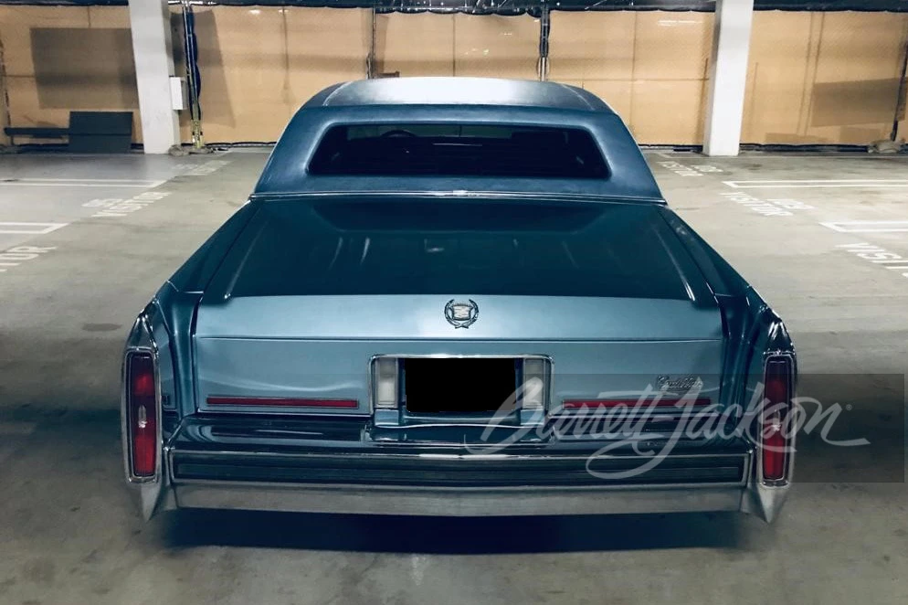 1987 Cadillac Brougham - Image 9 of 14