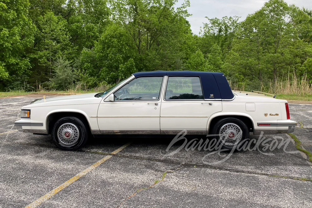 1987 Cadillac DeVille 6th Gen - Image 6 of 13